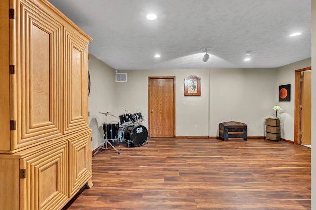 1015 Terradyne Cir, Andover, KS 67002