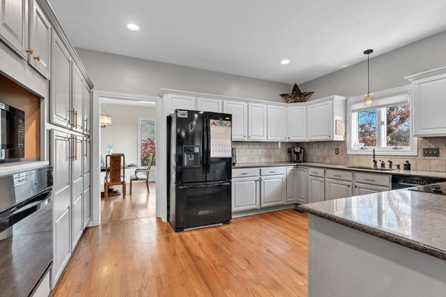 1015 Terradyne Cir, Andover, KS 67002