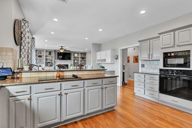 1015 Terradyne Cir, Andover, KS 67002