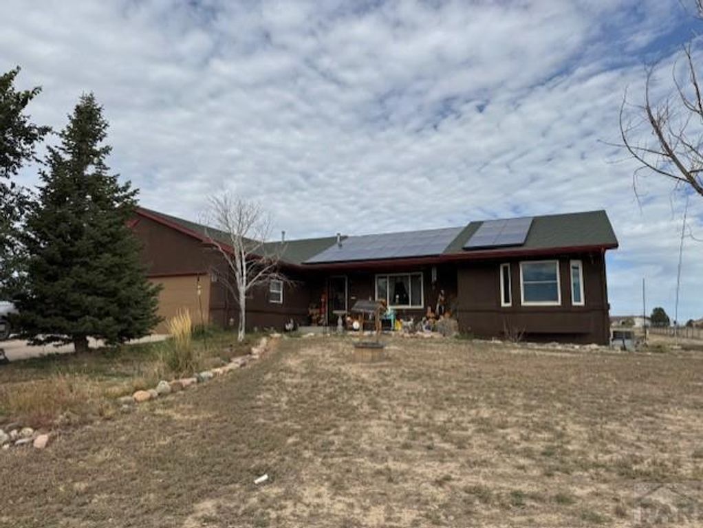 1537 W Calle Del Santo Dr, Pueblo West, CO 81007