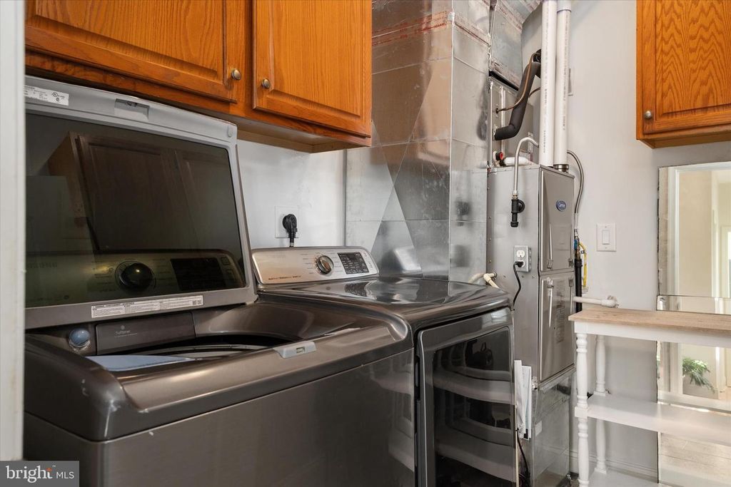 Image 38 of property listing at 5936 SNEED DR, Deale, MD 20751