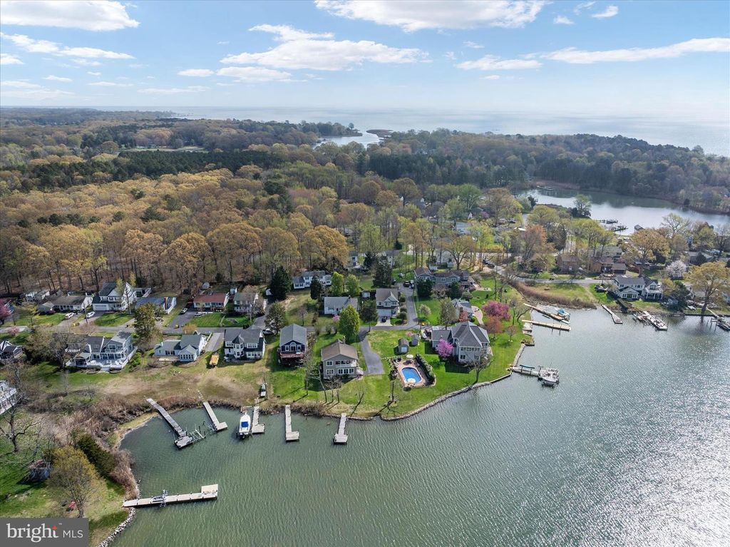 Image 44 of property listing at 5936 SNEED DR, Deale, MD 20751