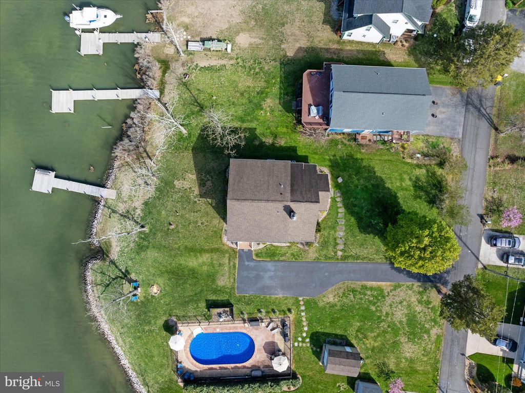 Image 50 of property listing at 5936 SNEED DR, Deale, MD 20751