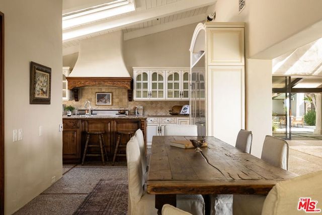 28611 Bamfield Drive, Agoura Hills, CA 91301