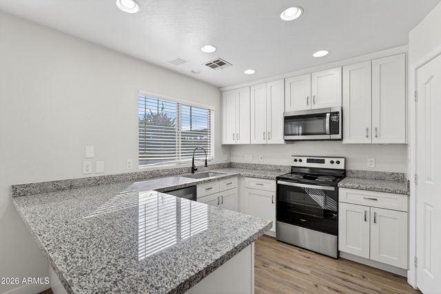 1365 E BETSY Lane, Gilbert, AZ 85296