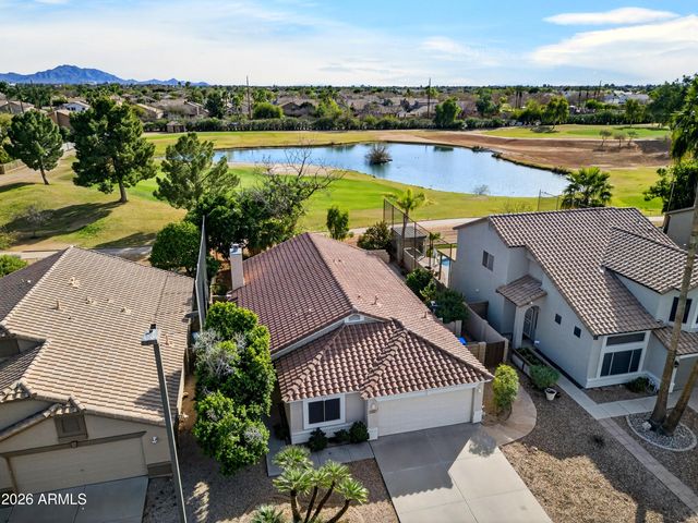 1365 E BETSY Lane, Gilbert, AZ 85296