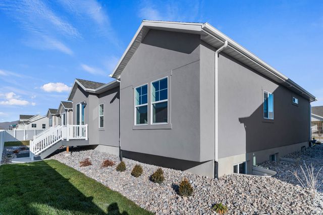 6587 N BALD KNL, Eagle Mountain, UT 84005