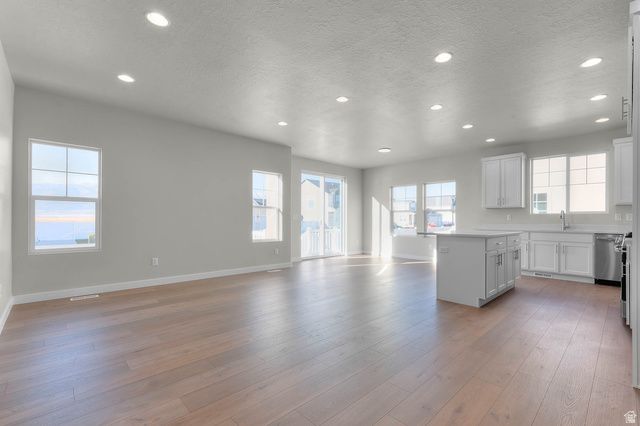 6587 N BALD KNL, Eagle Mountain, UT 84005