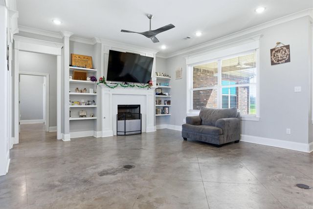 12802 Smarty Jones Dr, Scott, AR 72142