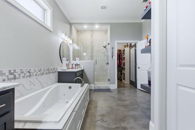 12802 Smarty Jones Dr, Scott, AR 72142