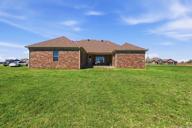 12802 Smarty Jones Dr, Scott, AR 72142