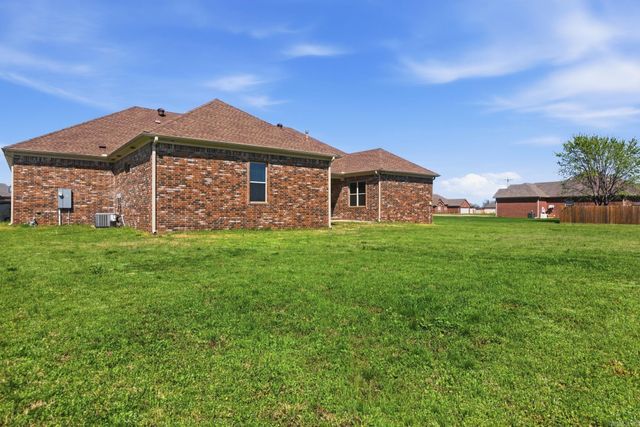 12802 Smarty Jones Dr, Scott, AR 72142