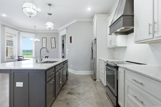 12802 Smarty Jones Dr, Scott, AR 72142