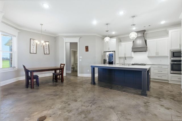 12802 Smarty Jones Dr, Scott, AR 72142