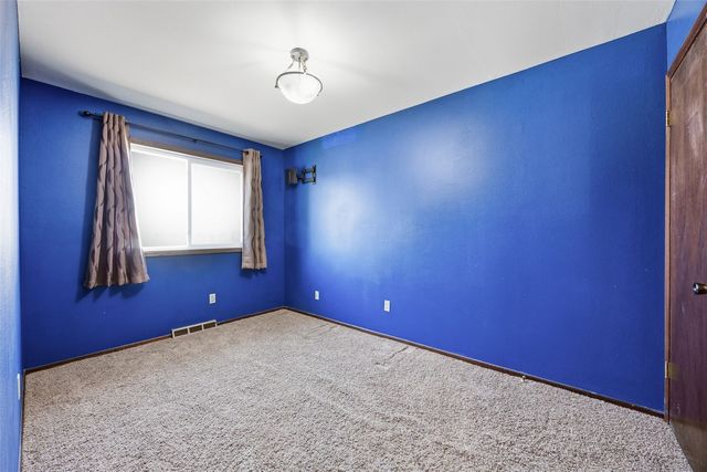 2248 Russell Drive, Iowa City, IA 52240