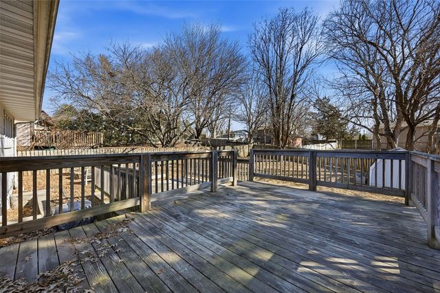 2248 Russell Drive, Iowa City, IA 52240