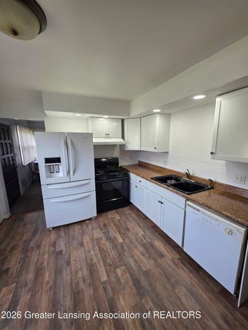4773 Holt Road, Holt, MI 48842