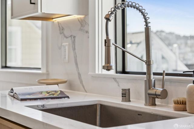 3880 21st Street, San Francisco, CA 94114