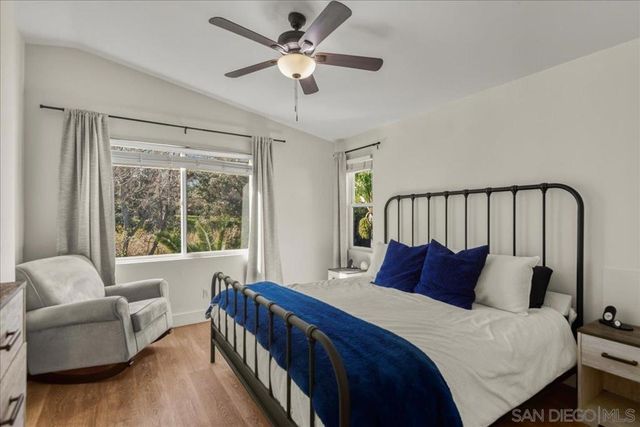 1010 Crystal Springs Pl, Escondido, CA 92026