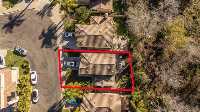 1010 Crystal Springs Pl, Escondido, CA 92026