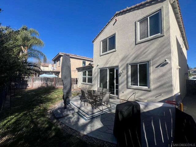 1010 Crystal Springs Pl, Escondido, CA 92026