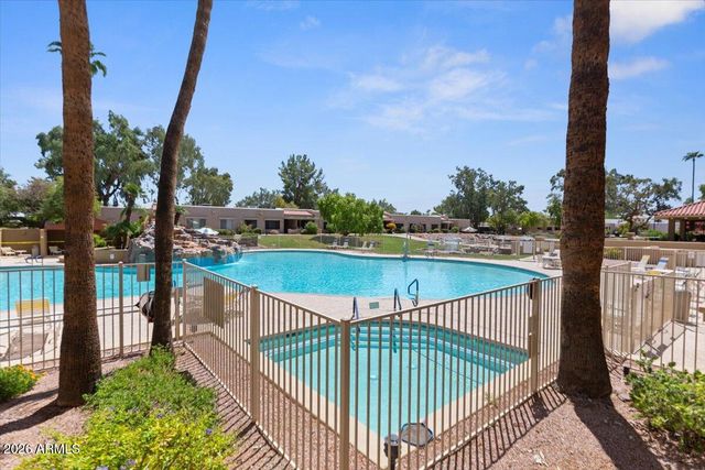 14300 W BELL Road 211, Surprise, AZ 85374