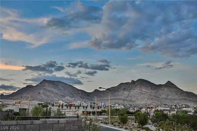 12182 Granite Canyon Street, Las Vegas, NV 89138