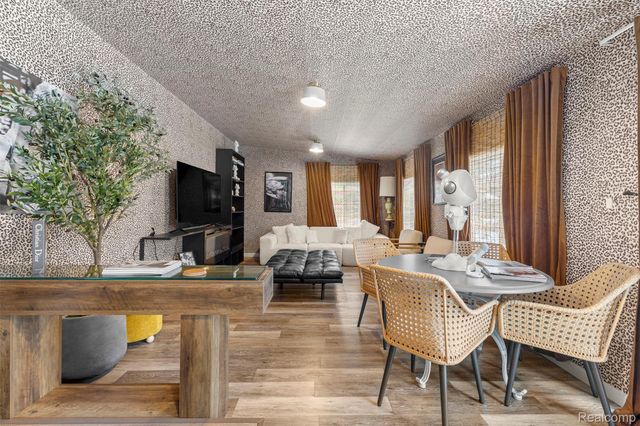 30706 Everett Street, Southfield, MI 48076