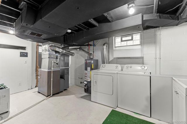 30706 Everett Street, Southfield, MI 48076