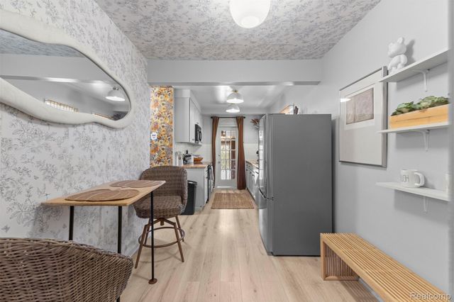 30706 Everett Street, Southfield, MI 48076