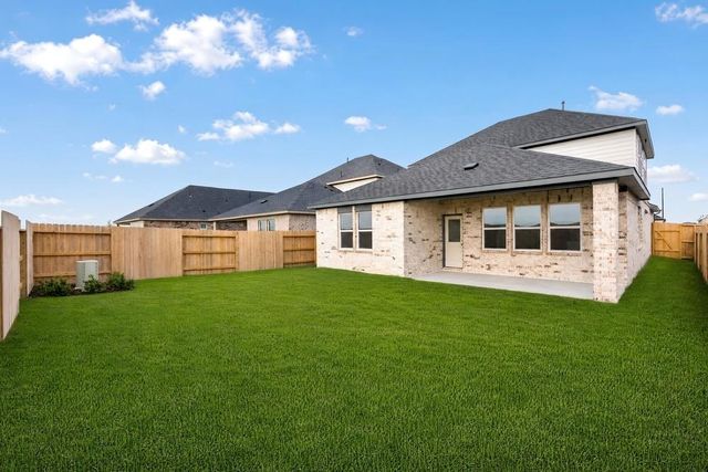 622 Yaupon Holly Drive, Rosenberg, TX 77471