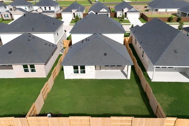 622 Yaupon Holly Drive, Rosenberg, TX 77471