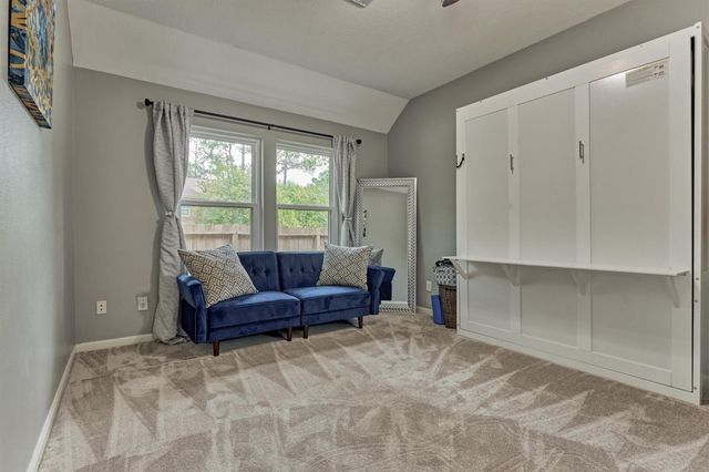 2 Candlenut Place, The Woodlands, TX 77381