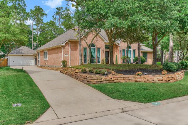 2 Candlenut Place, The Woodlands, TX 77381