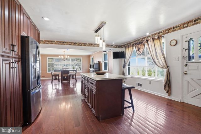 1516 REDWOOD LN, Wyncote, PA 19095