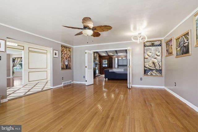 1516 REDWOOD LN, Wyncote, PA 19095