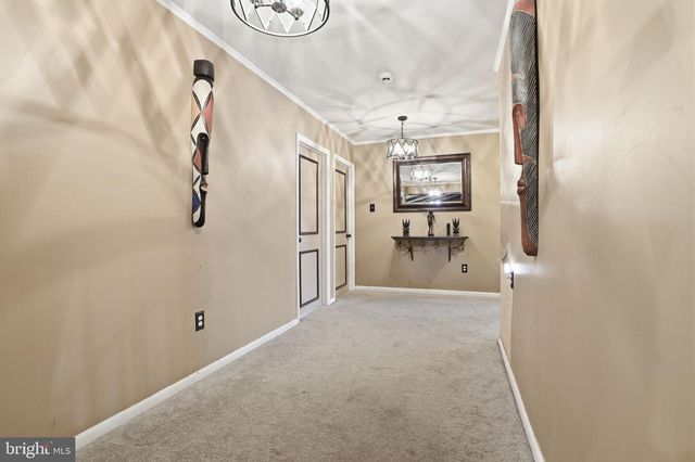 1516 REDWOOD LN, Wyncote, PA 19095