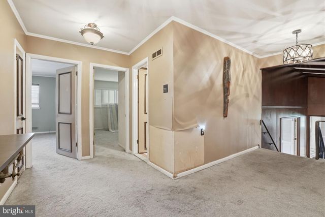 1516 REDWOOD LN, Wyncote, PA 19095