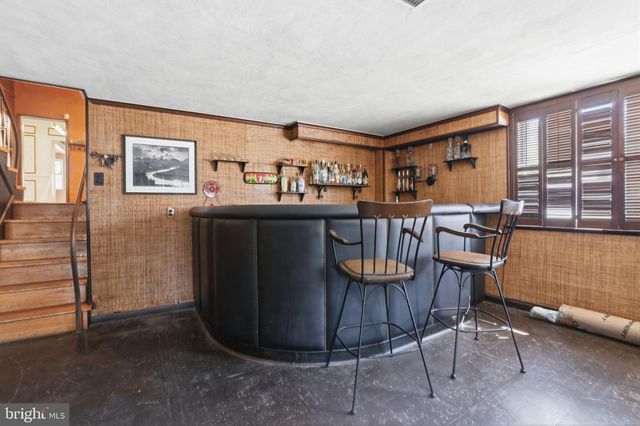 1516 REDWOOD LN, Wyncote, PA 19095