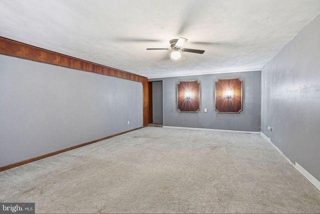 1516 REDWOOD LN, Wyncote, PA 19095