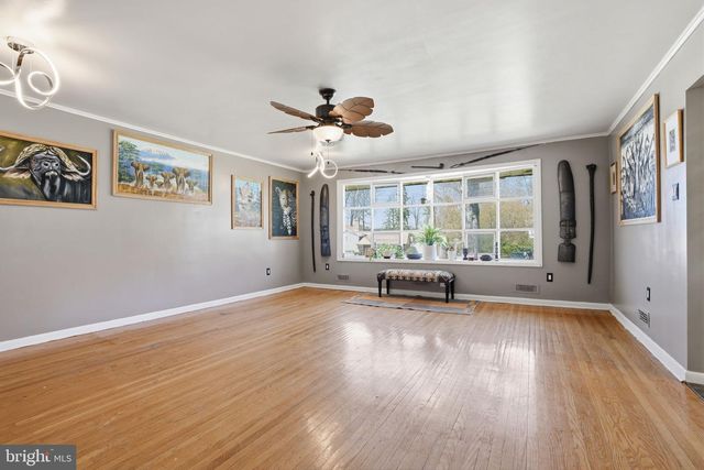 1516 REDWOOD LN, Wyncote, PA 19095