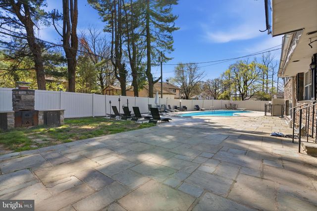 1516 REDWOOD LN, Wyncote, PA 19095