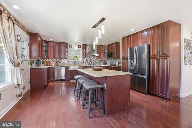 1516 REDWOOD LN, Wyncote, PA 19095