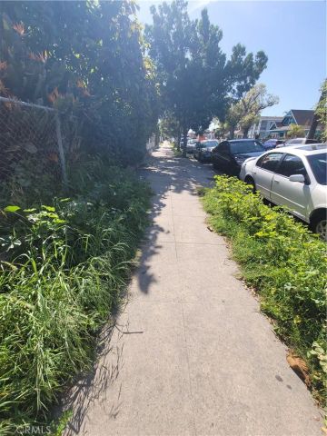 4010 Wall, Los Angeles, CA 90011