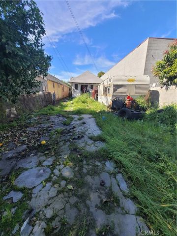 4010 Wall, Los Angeles, CA 90011