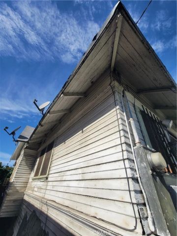 4010 Wall, Los Angeles, CA 90011