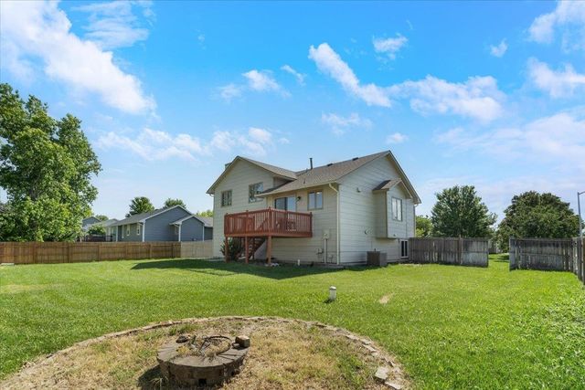 2014 N Grace Avenue Ct, Andover, KS 67002