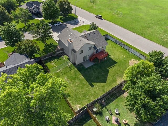 2014 N Grace Avenue Ct, Andover, KS 67002