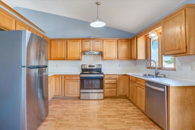 2014 N Grace Avenue Ct, Andover, KS 67002