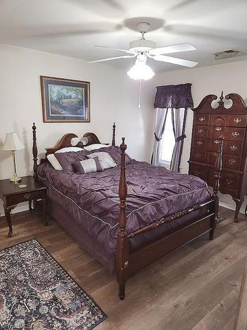 716 Wynbrook Square Lane, Winston-salem, NC 27103